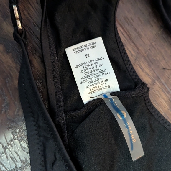 Express Body Contour Bikini Bundle Black and White Swimwear - Picture 4 of 5